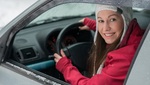 Mujer Conduciend En Invierno