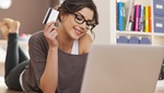 Consumidora Utiliza Banca Online